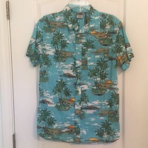 Hang 10 Hawaiian button up collared men’s shirt